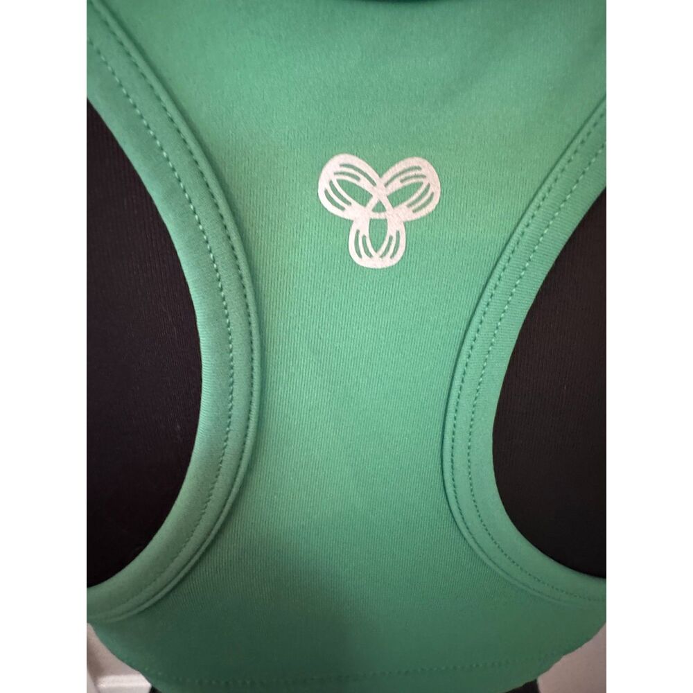 Aritzia TNA Action Green Sports Bra Size M Racerback Athletic Crop - Picture 5 of 8